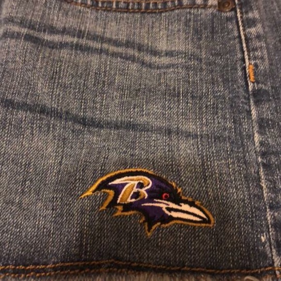 Baltimore Ravens Shorts - Picture 3 of 6